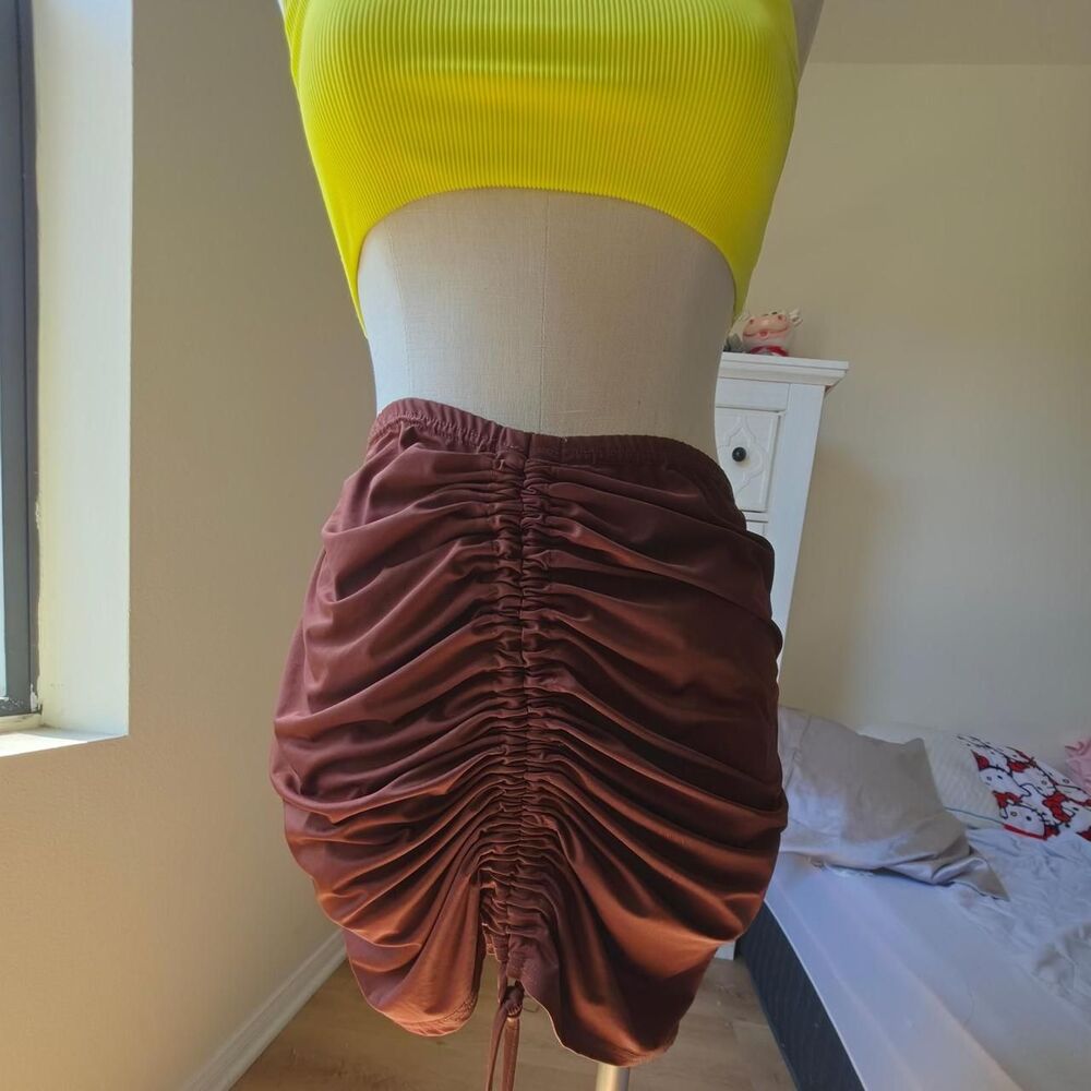 Prettylittlething Women's Brown and Burgundy Skirt